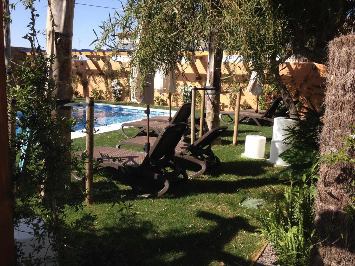 Villa Casa Con Jardin Privado Y Piscina Compartida à Cadix Extérieur photo